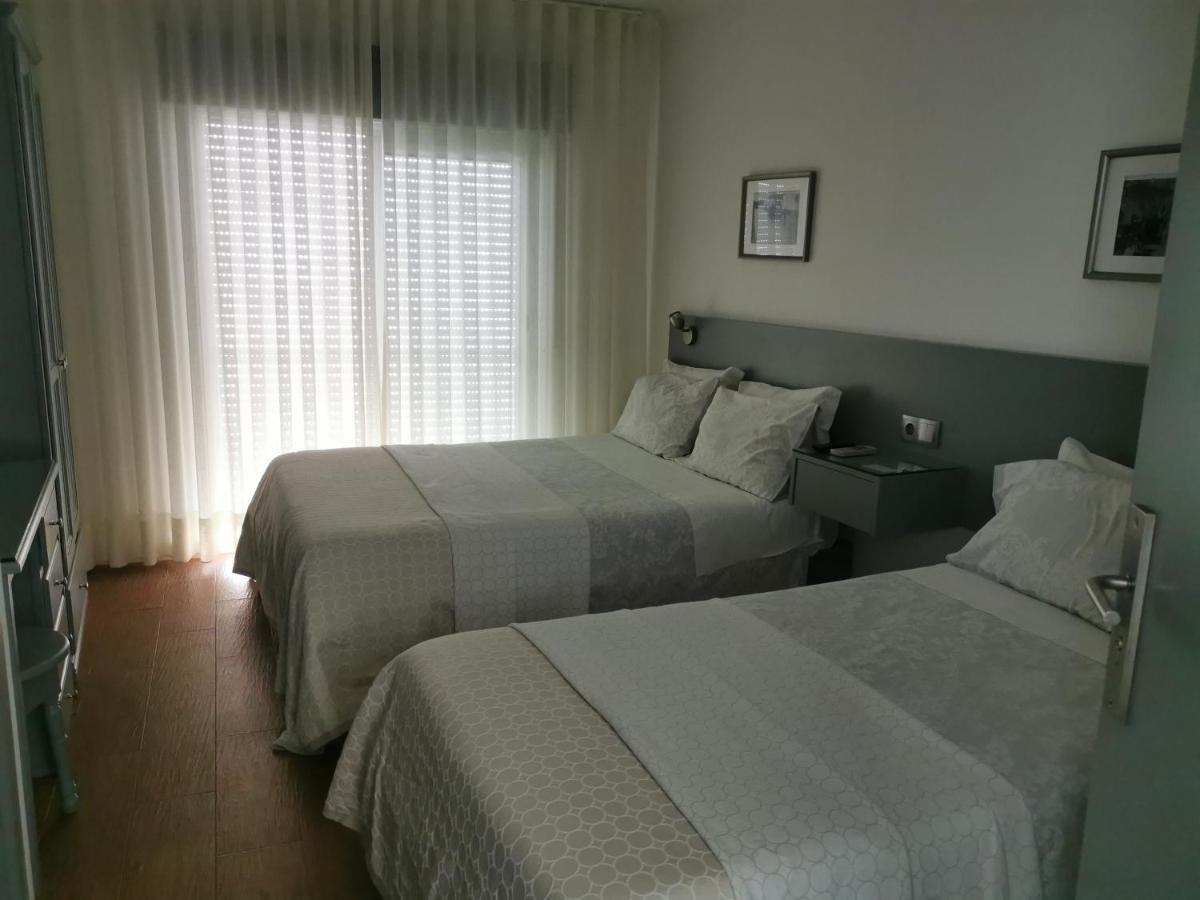 Flor Da Primavera - Residencial E Apartamentos Azambuja Ngoại thất bức ảnh